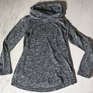 Eddie Bauer - Women's Turtleneck Grey Top - Long Sleeve - Size Small S